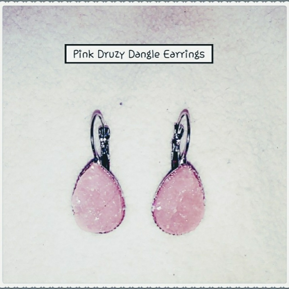 Light pink druzy earrings